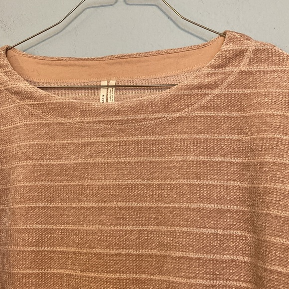 by Anthropologie Womens Size XS Chenille Dusty Pink Striped Sweater Velour Soft - Picture 2 of 10
